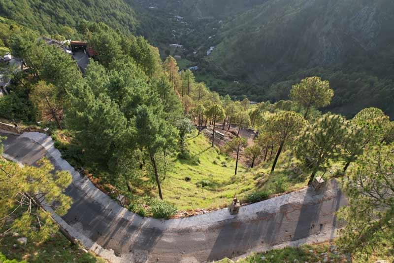 roads on phase 2 changla gali